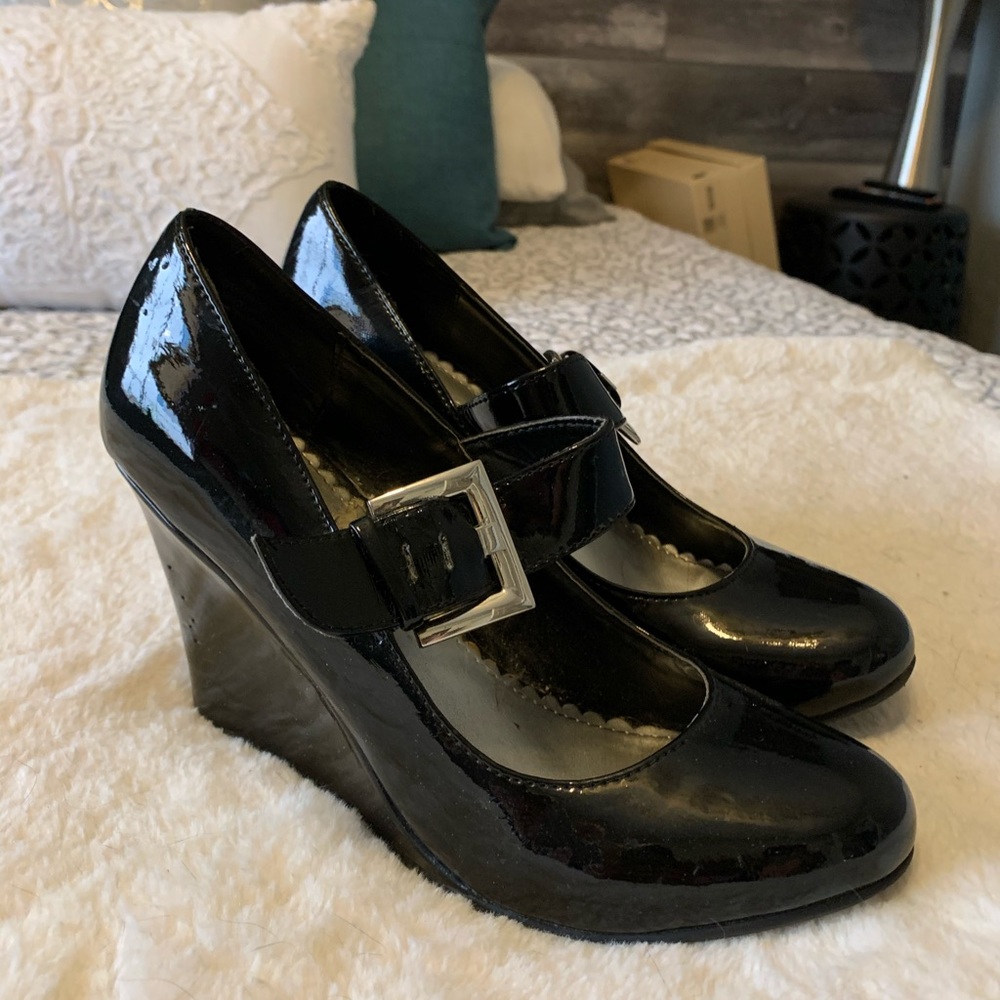 Black patten leather wedge heel Mary Janes